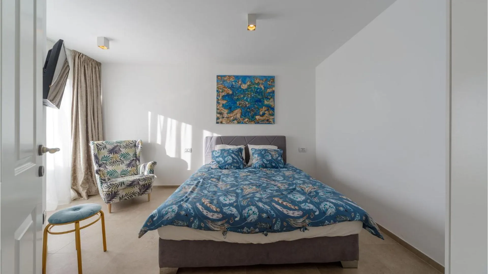 2 Bedroom Awesome Home In Kraljevica Holiday home