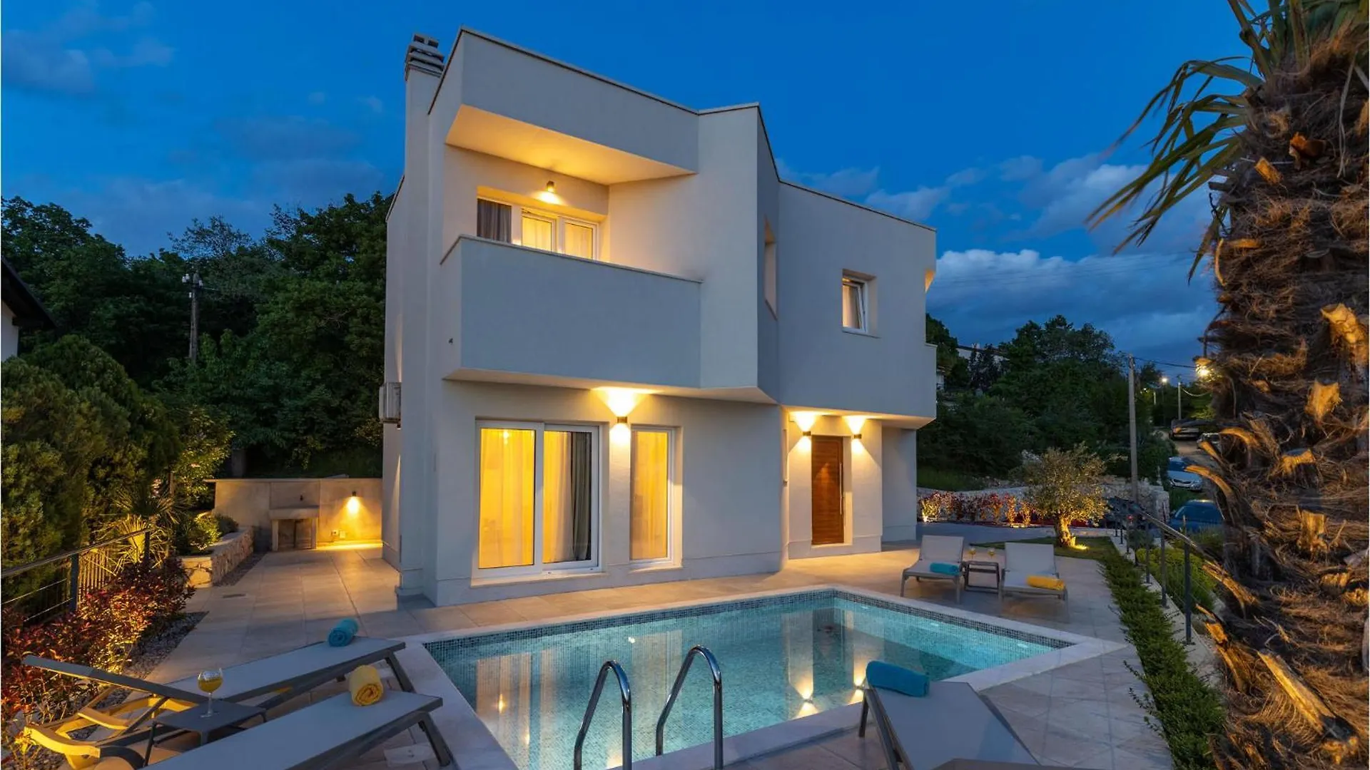 2 Bedroom Awesome Home In Kraljevica